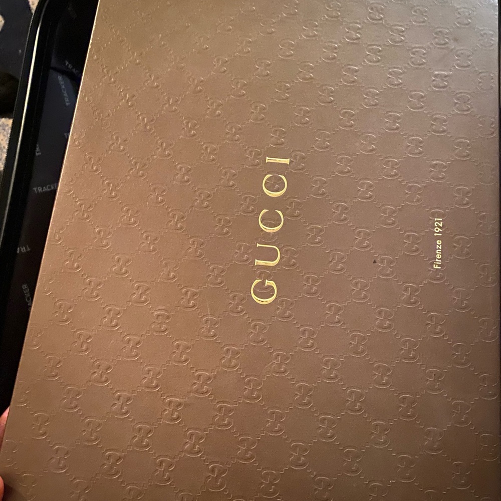 Original Gucci Sneaker /  Burgundy Red